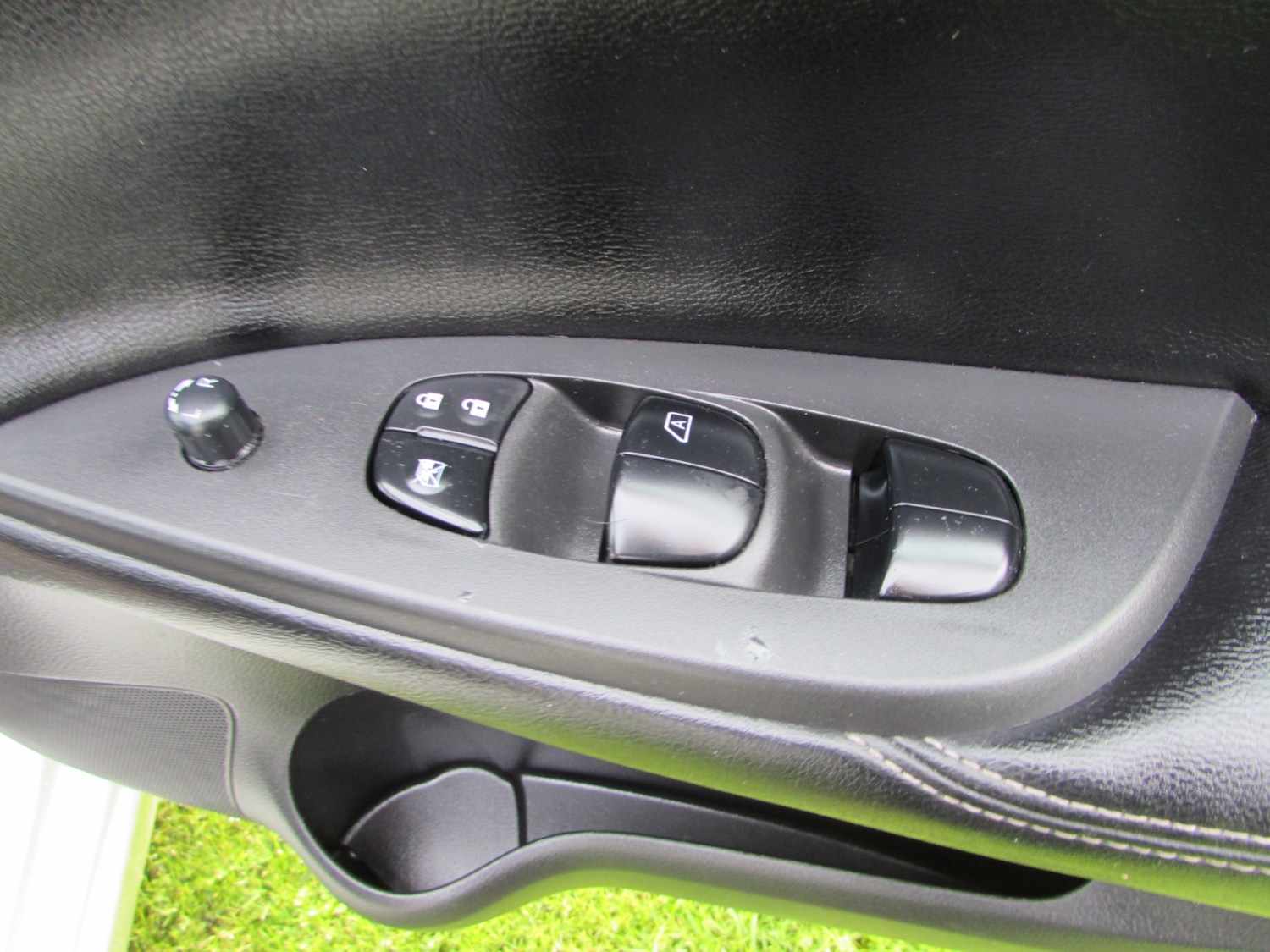 Used Nissan Pulsar 2016 for sale - 76461880: Photo 26