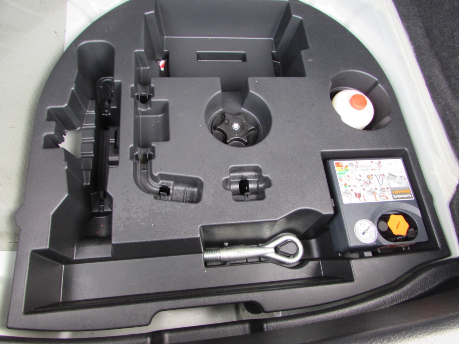 Used Nissan Pulsar 2016 for sale - 76461880: Photo 38