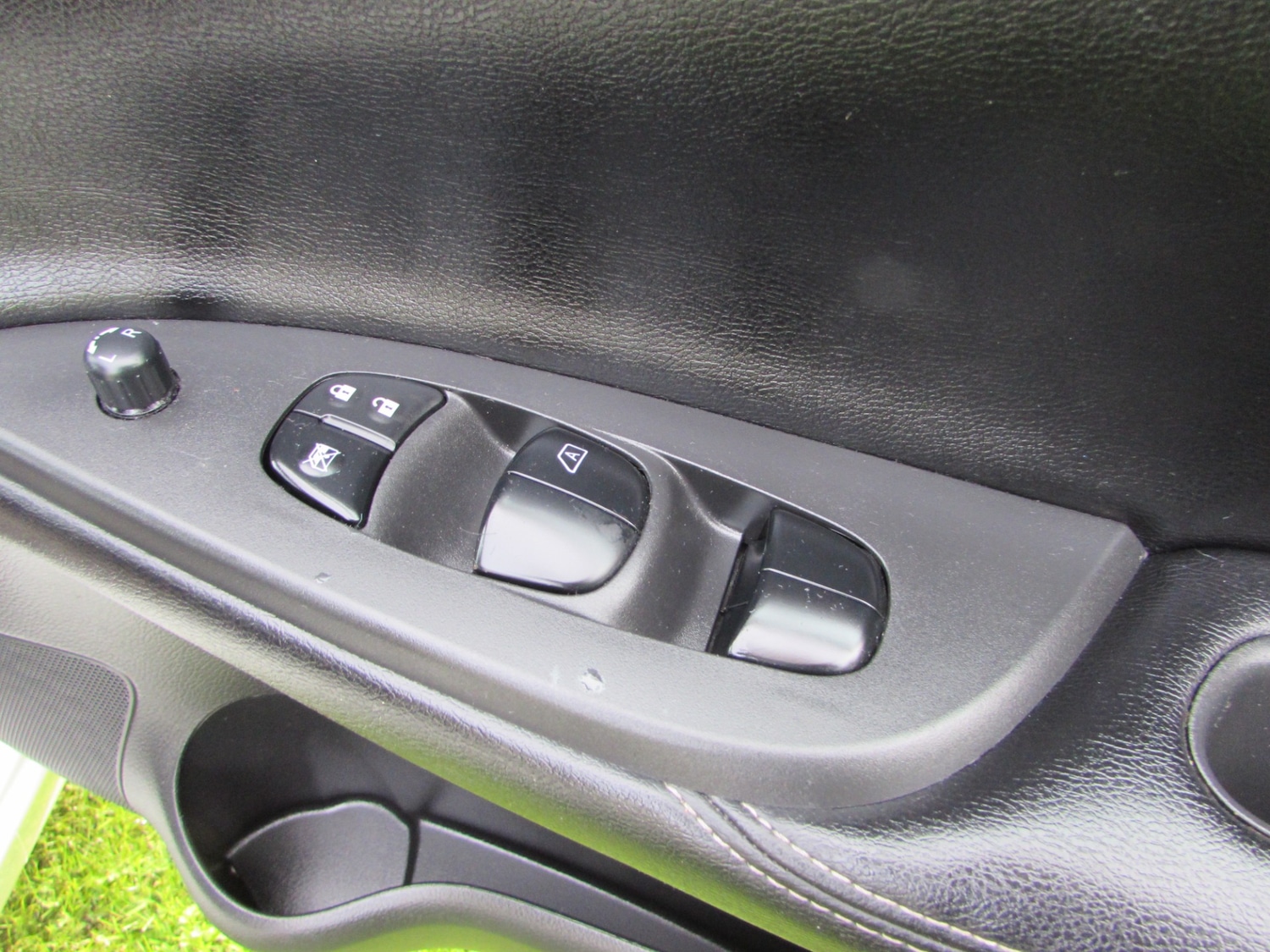 Used Nissan Pulsar 2016 for sale - 76461880: Photo 40