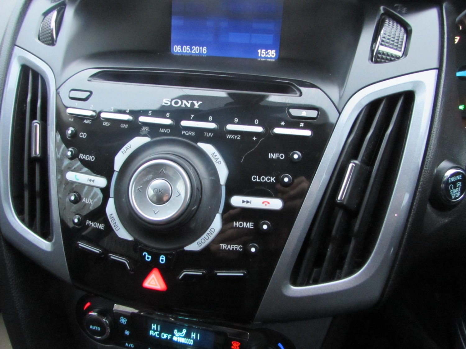 Used Ford Focus 2015 for sale - 76969831: Photo 11