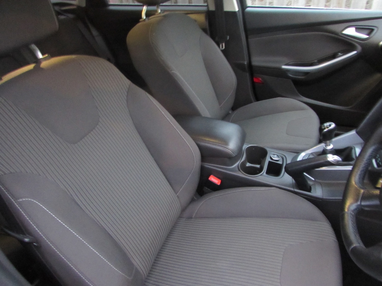 Used Ford Focus 2015 for sale - 76969831: Photo 18