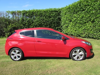 Used Hyundai i30 2013 for sale - 75583080: Photo