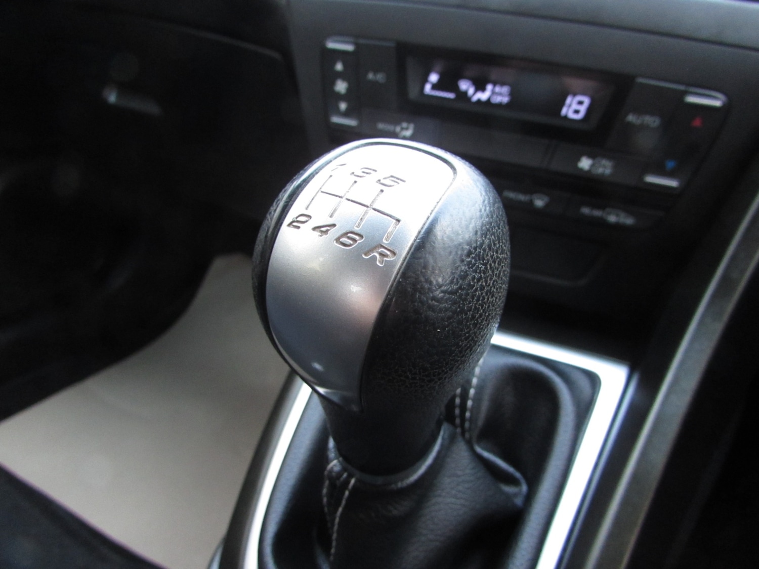 Used Honda Civic 2012 for sale - 78040553: Photo 15