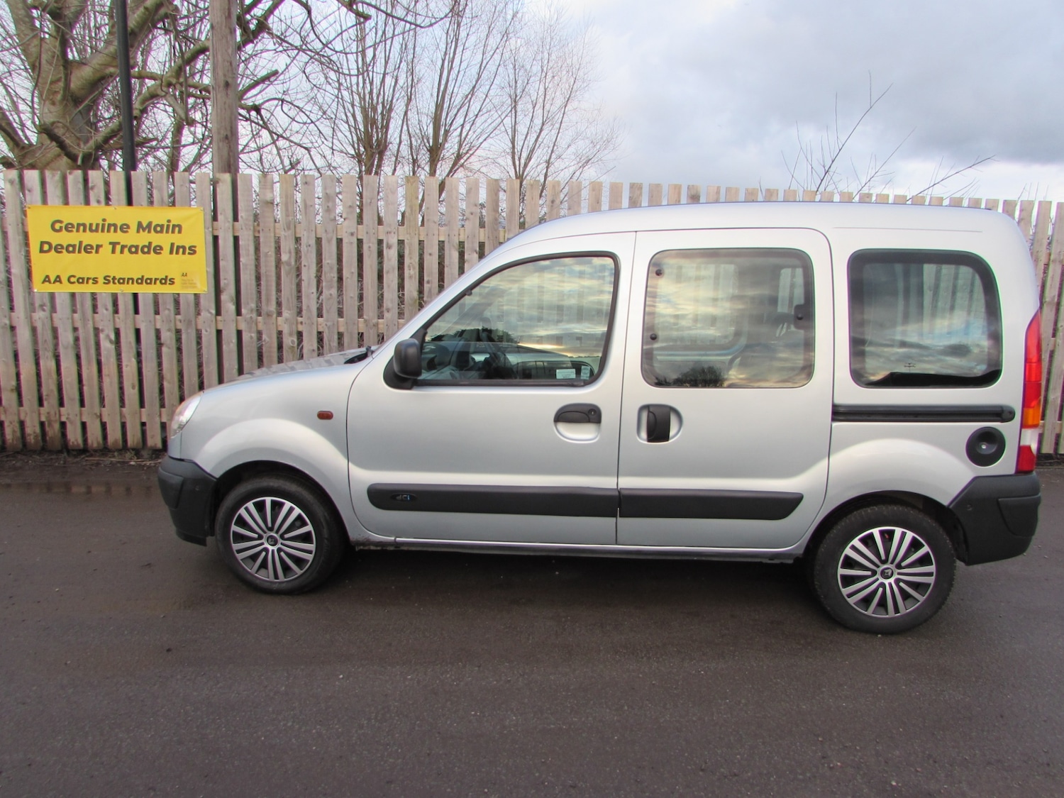 Used Renault Kangoo 2004 for sale - 77493683: Photo 22