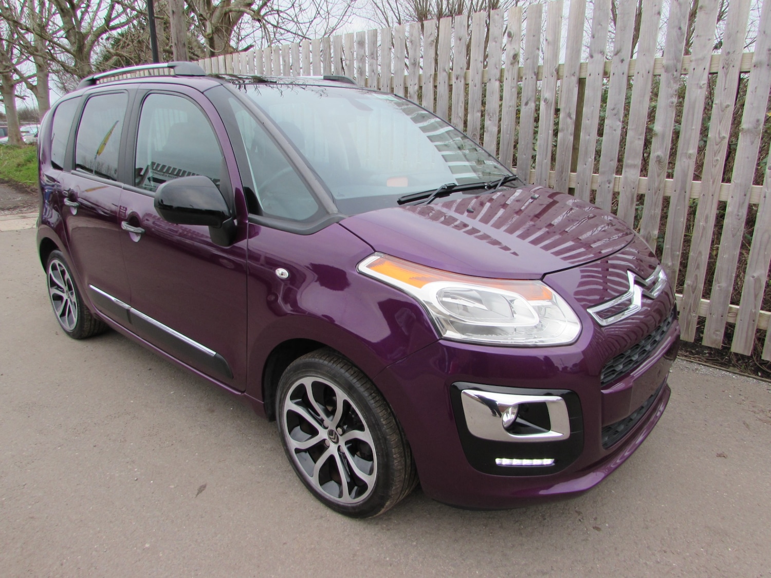 Used Citroen C3 Picasso 2017 for sale - 77077831: Photo 21