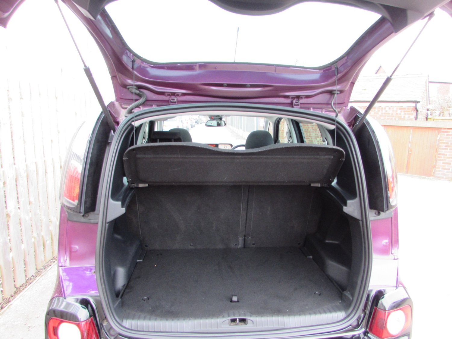 Used Citroen C3 Picasso 2017 for sale - 77077831: Photo 33