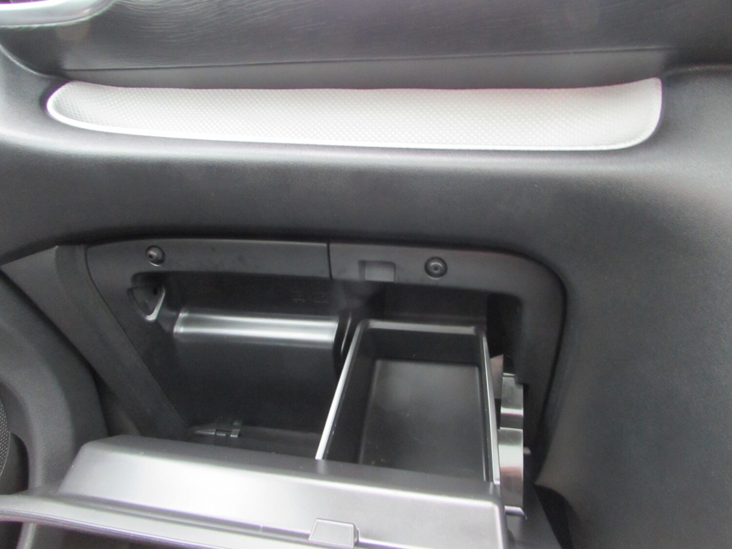 Used Citroen C3 Picasso 2017 for sale - 77077831: Photo 47