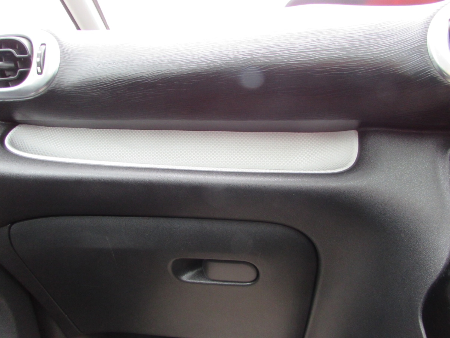 Used Citroen C3 Picasso 2017 for sale - 77077831: Photo 48