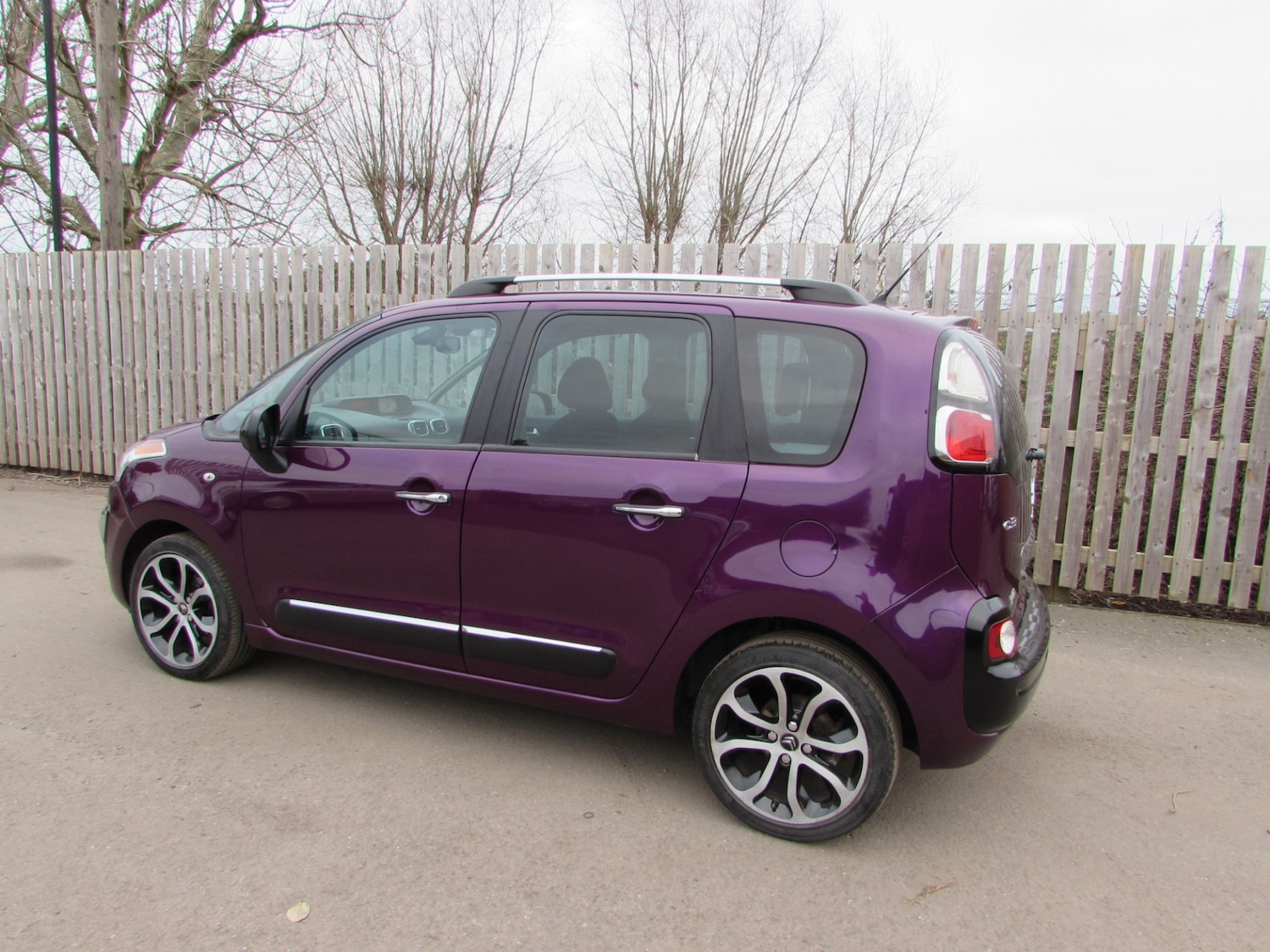 Used Citroen C3 Picasso 2017 for sale - 77077831: Photo 49