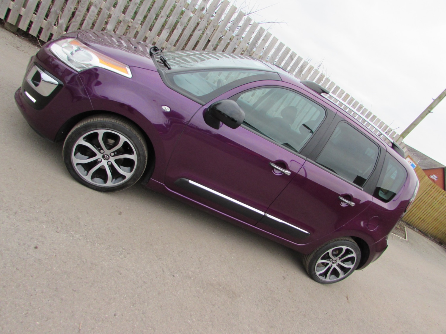 Used Citroen C3 Picasso 2017 for sale - 77077831: Photo 55