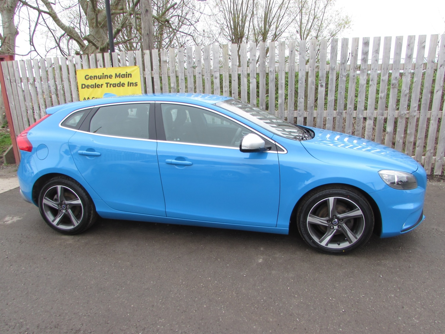 Used Volvo V40 2013 for sale - 78178325: Photo 14