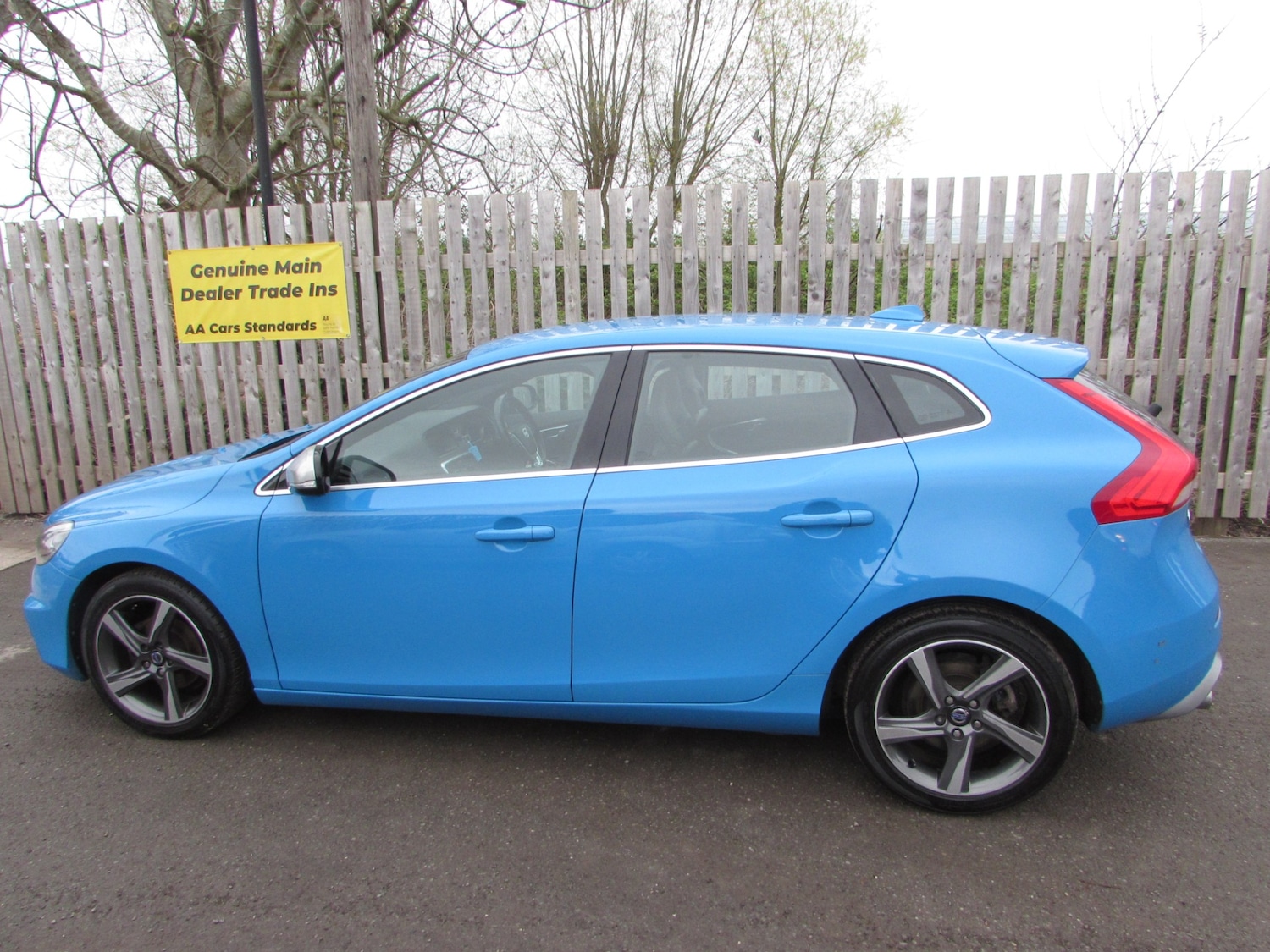 Used Volvo V40 2013 for sale - 78178325: Photo 27