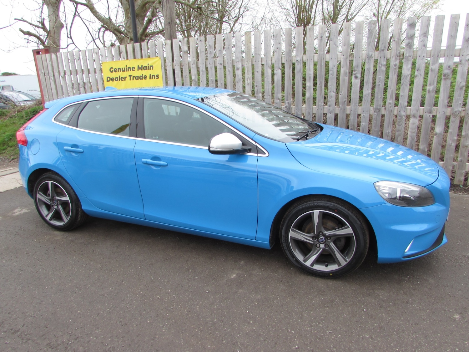 Used Volvo V40 2013 for sale - 78178325: Photo 4