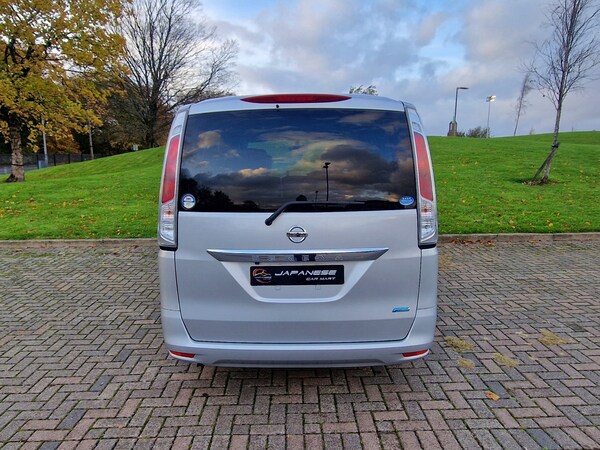 Used Nissan Serena 2024 for sale - 74801030: Photo 17