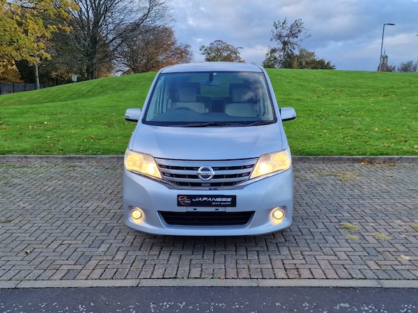 Used Nissan Serena 2024 for sale - 74801030: Photo 2