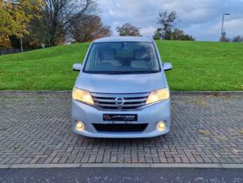Used Nissan Serena  for sale - 74801030: Photo