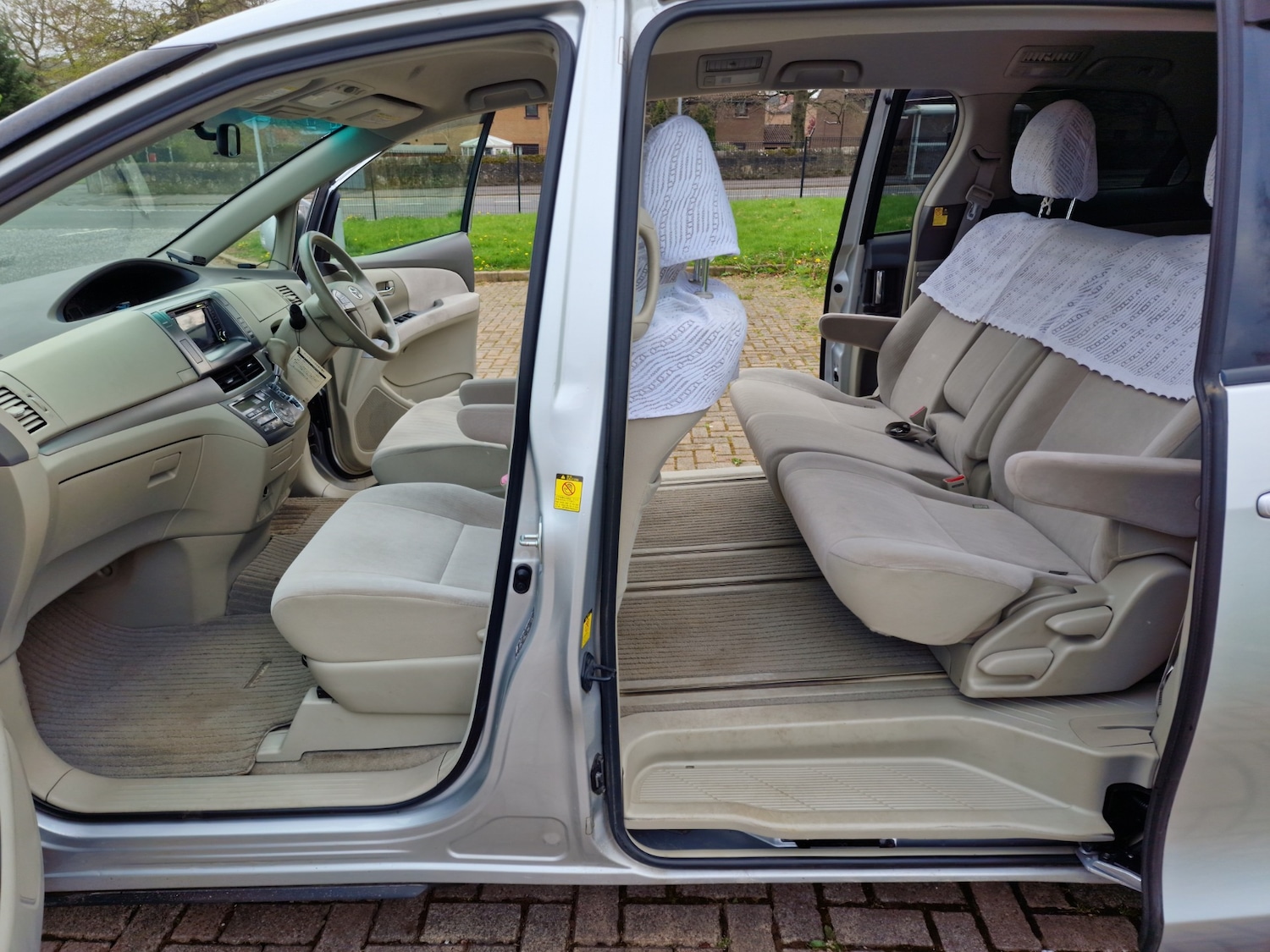 Used Toyota Estima 2026 for sale - 78209826: Photo 10