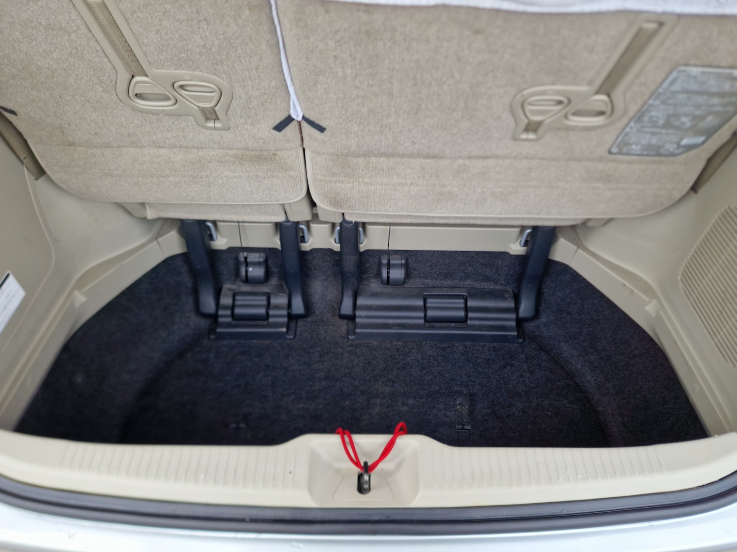 Used Toyota Estima 2026 for sale - 78209826: Photo 14