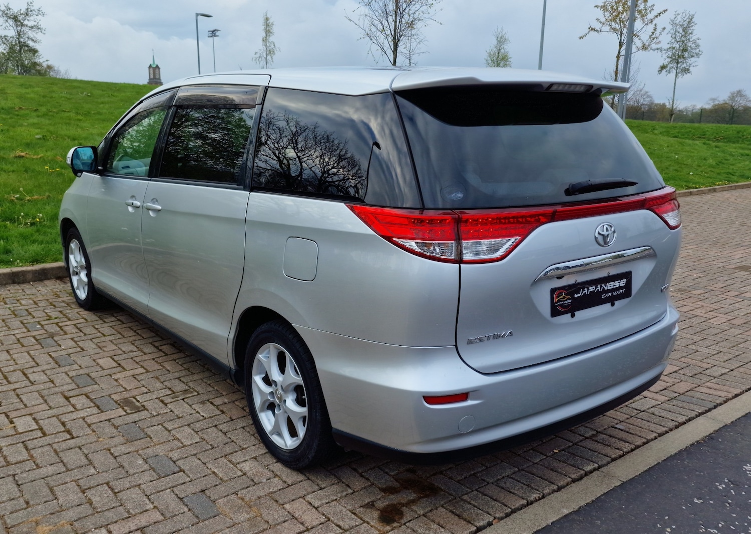 Used Toyota Estima 2026 for sale - 78209826: Photo 4