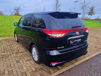 Used Toyota Estima 2010 for sale - 78390914: Photo