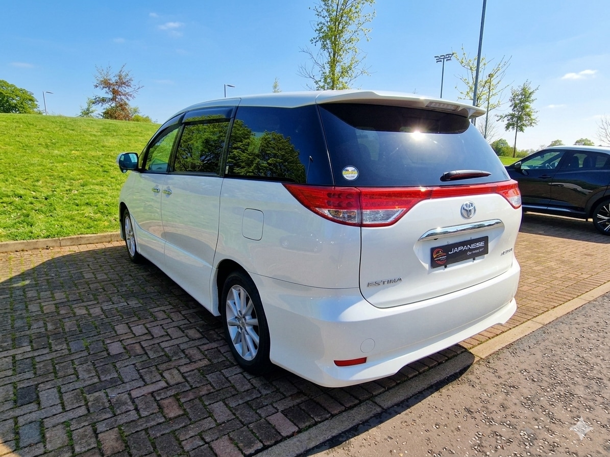 Used Toyota Estima 2025 for sale - 78209810: Photo 5