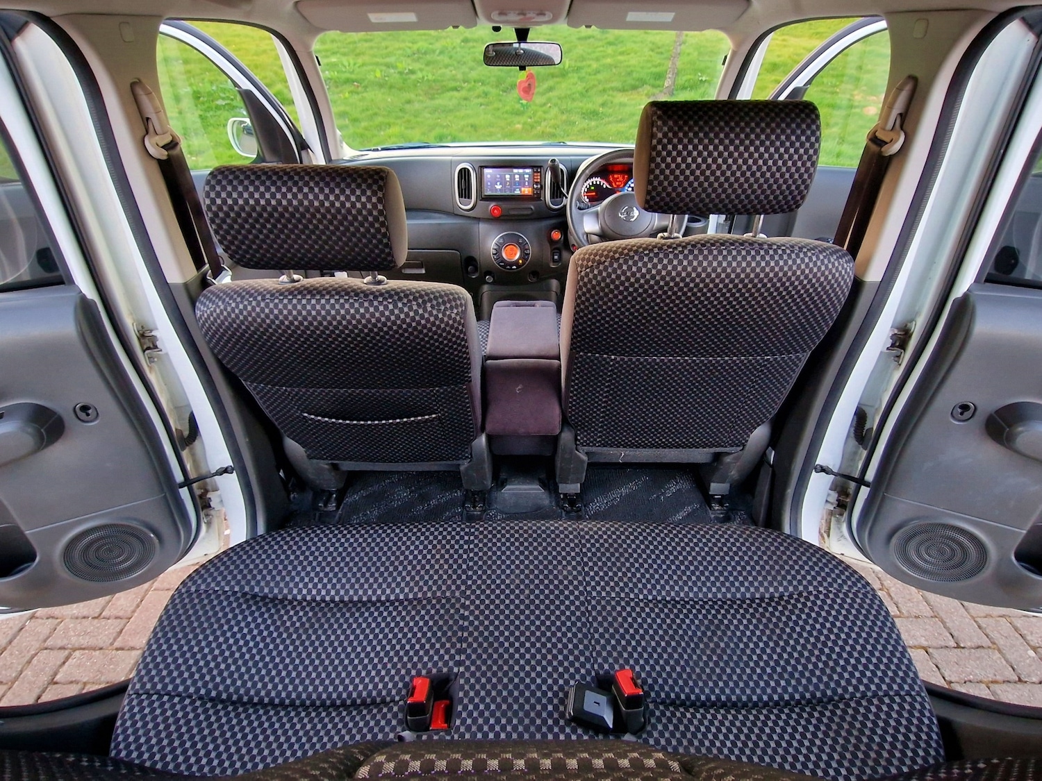 Vehicle 21