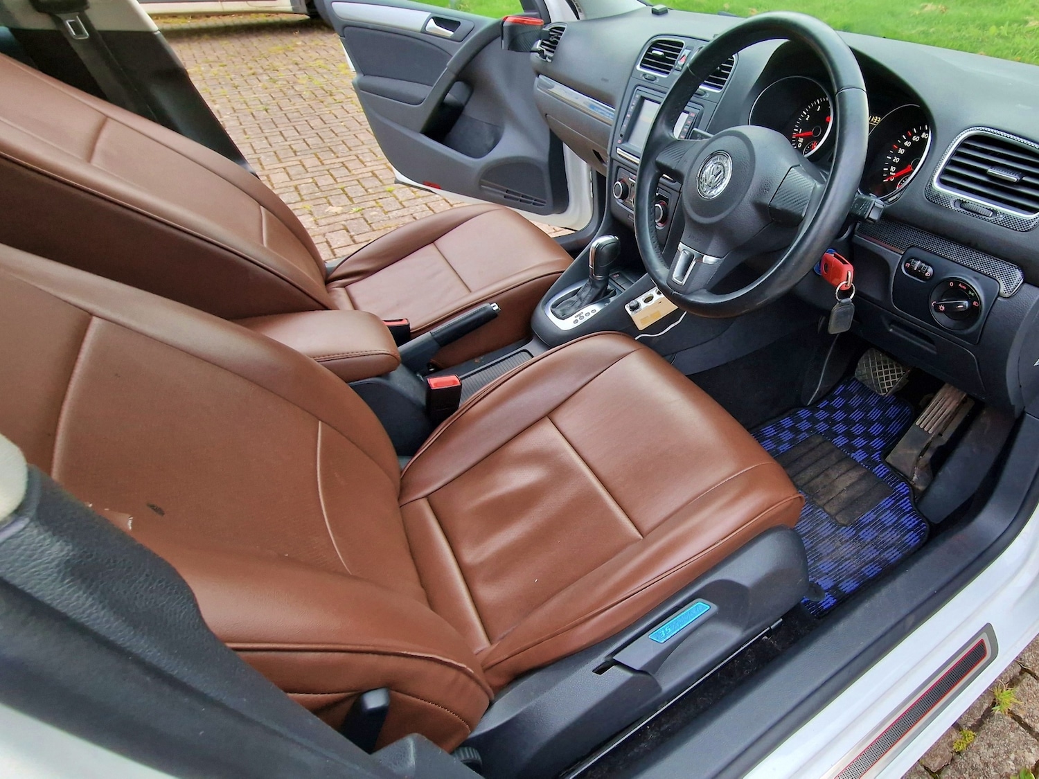 Used Volkswagen Golf 2012 for sale - 75544660: Photo 10