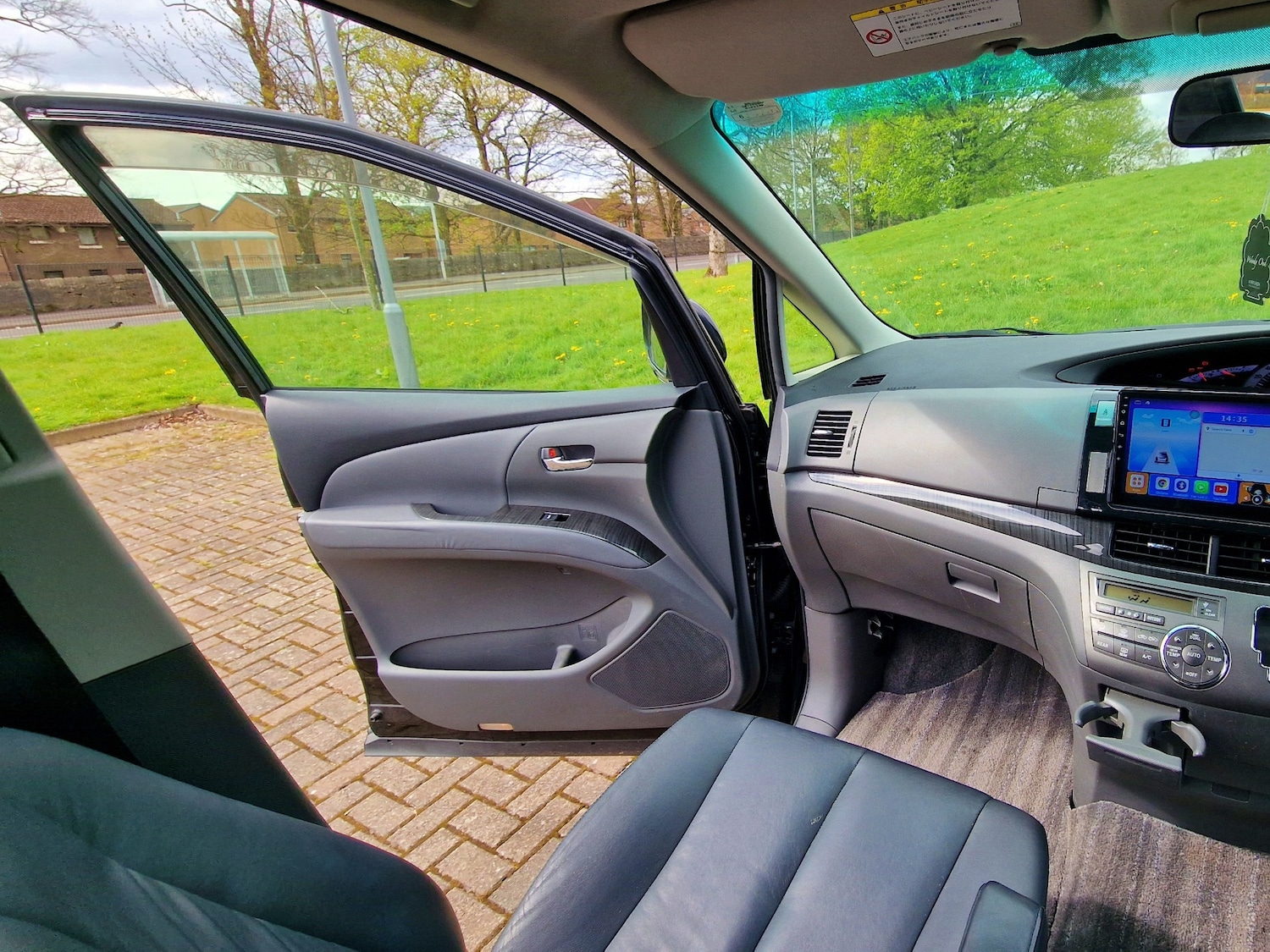 Used Toyota Estima 2012 for sale - 76857000: Photo 20