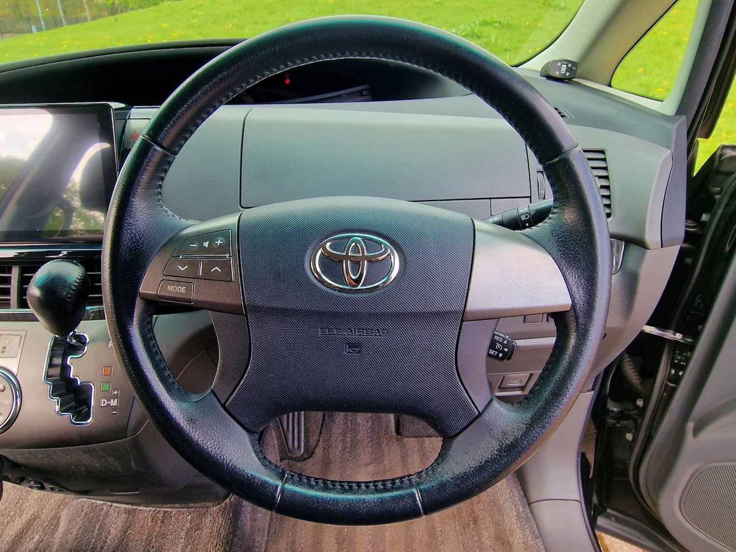 Used Toyota Estima 2012 for sale - 76857000: Photo 23