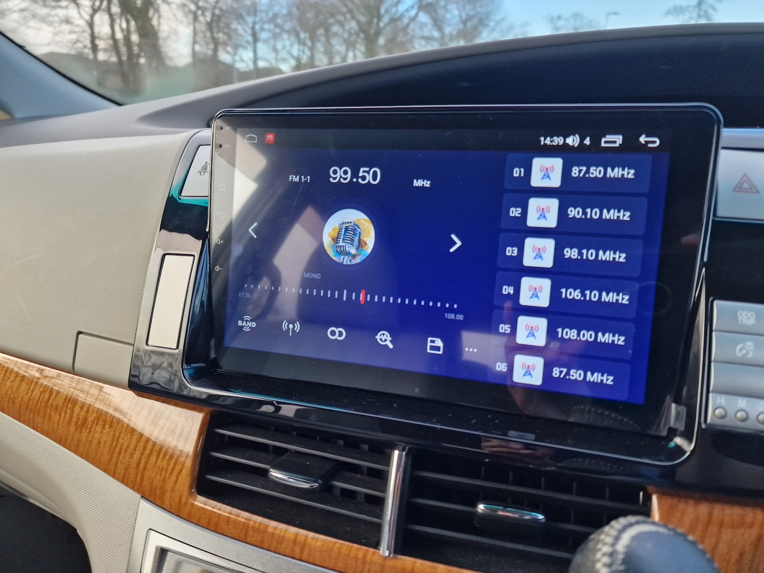 Used Toyota Estima 2012 for sale - 76857000: Photo 30