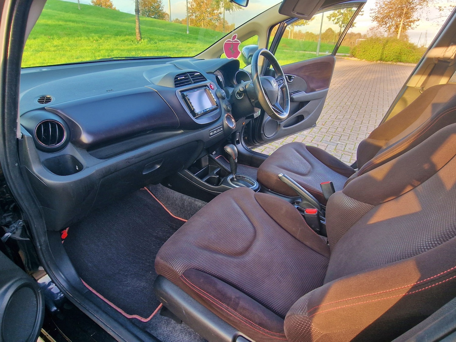 Used Honda Fit 2025 for sale - 76309665: Photo 11