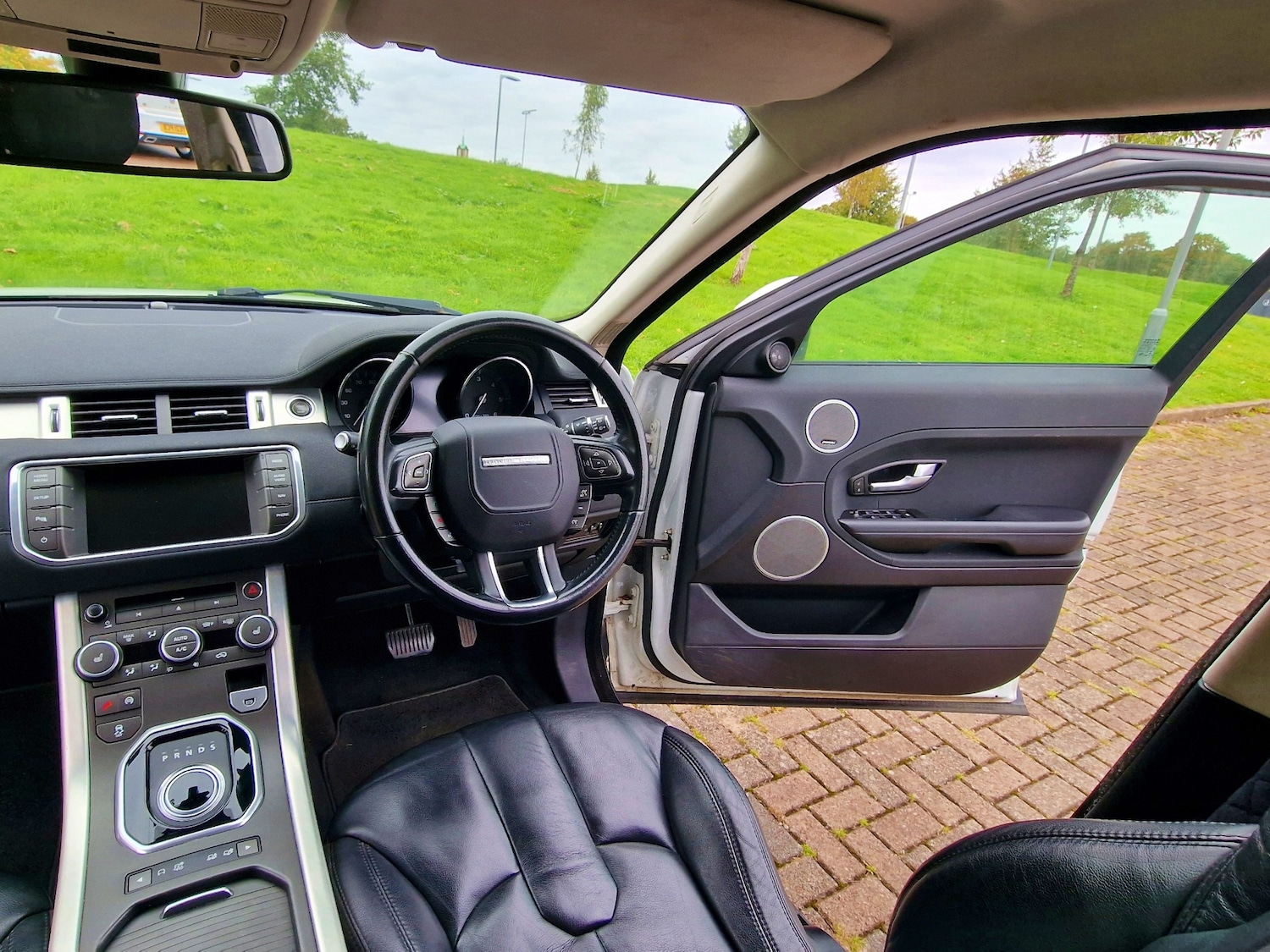 Used Land Rover Range Rover Evoque 2015 for sale - 76077879: Photo 12