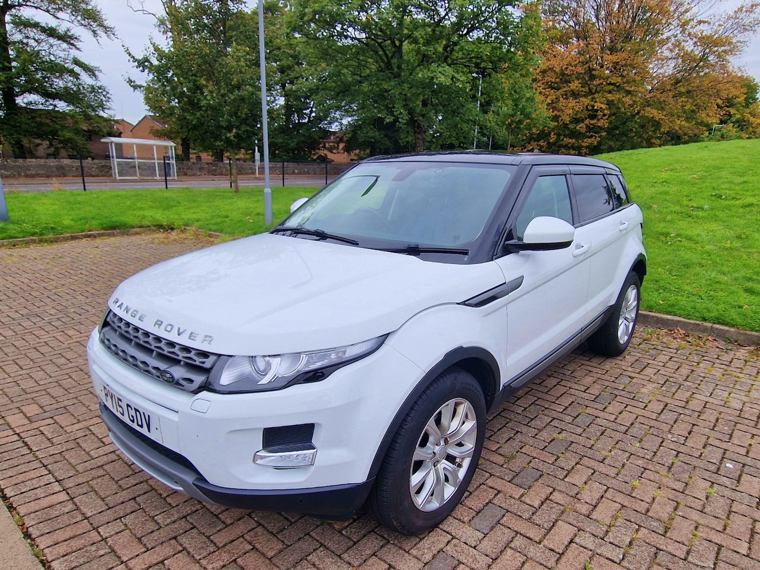 Used Land Rover Range Rover Evoque 2015 for sale - 76077879: Photo 3