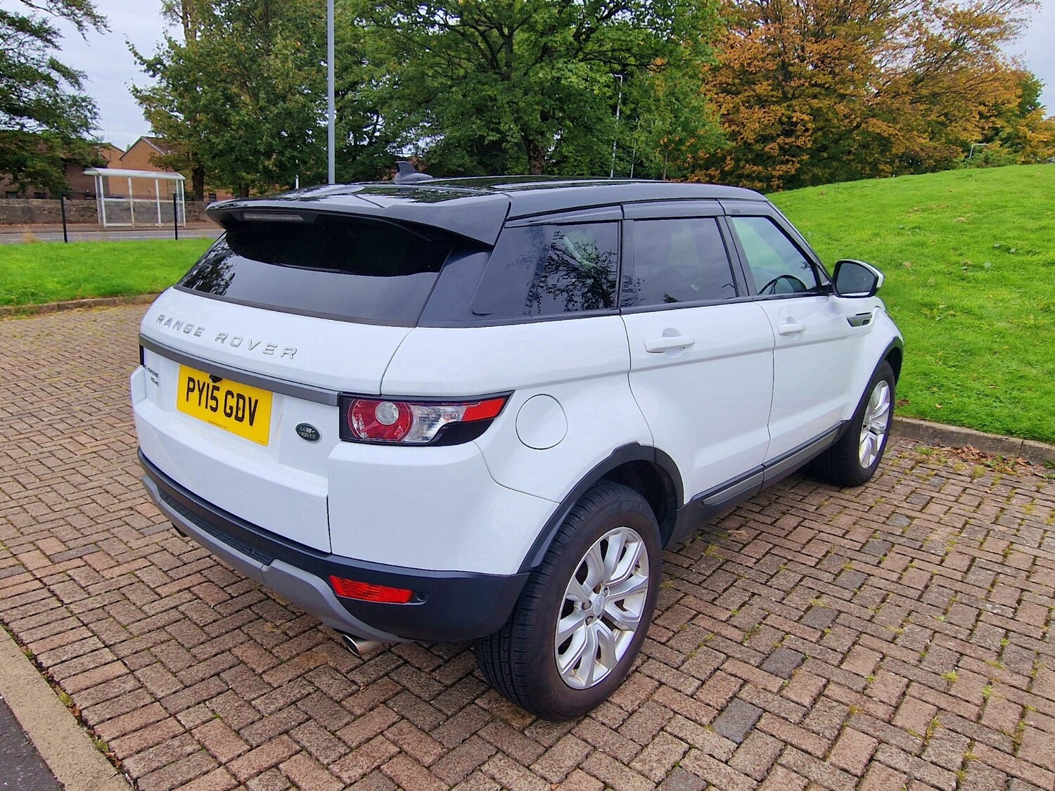Used Land Rover Range Rover Evoque 2015 for sale - 76077879: Photo 6