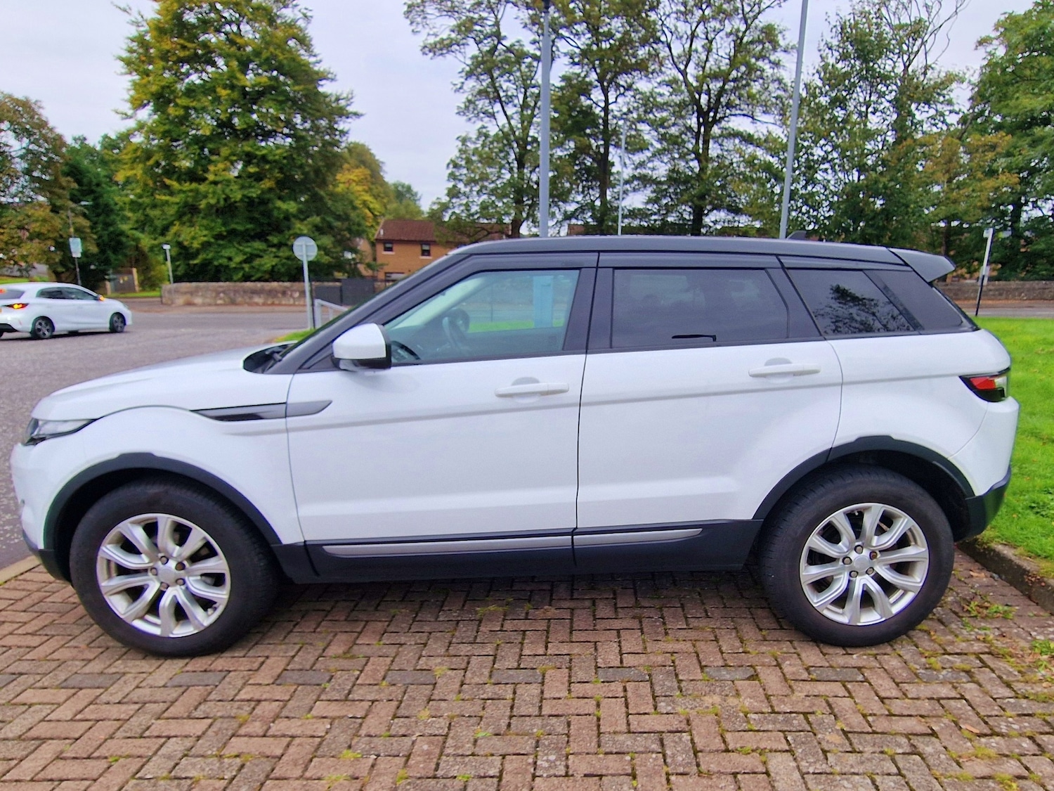 Used Land Rover Range Rover Evoque 2015 for sale - 76077879: Photo 7