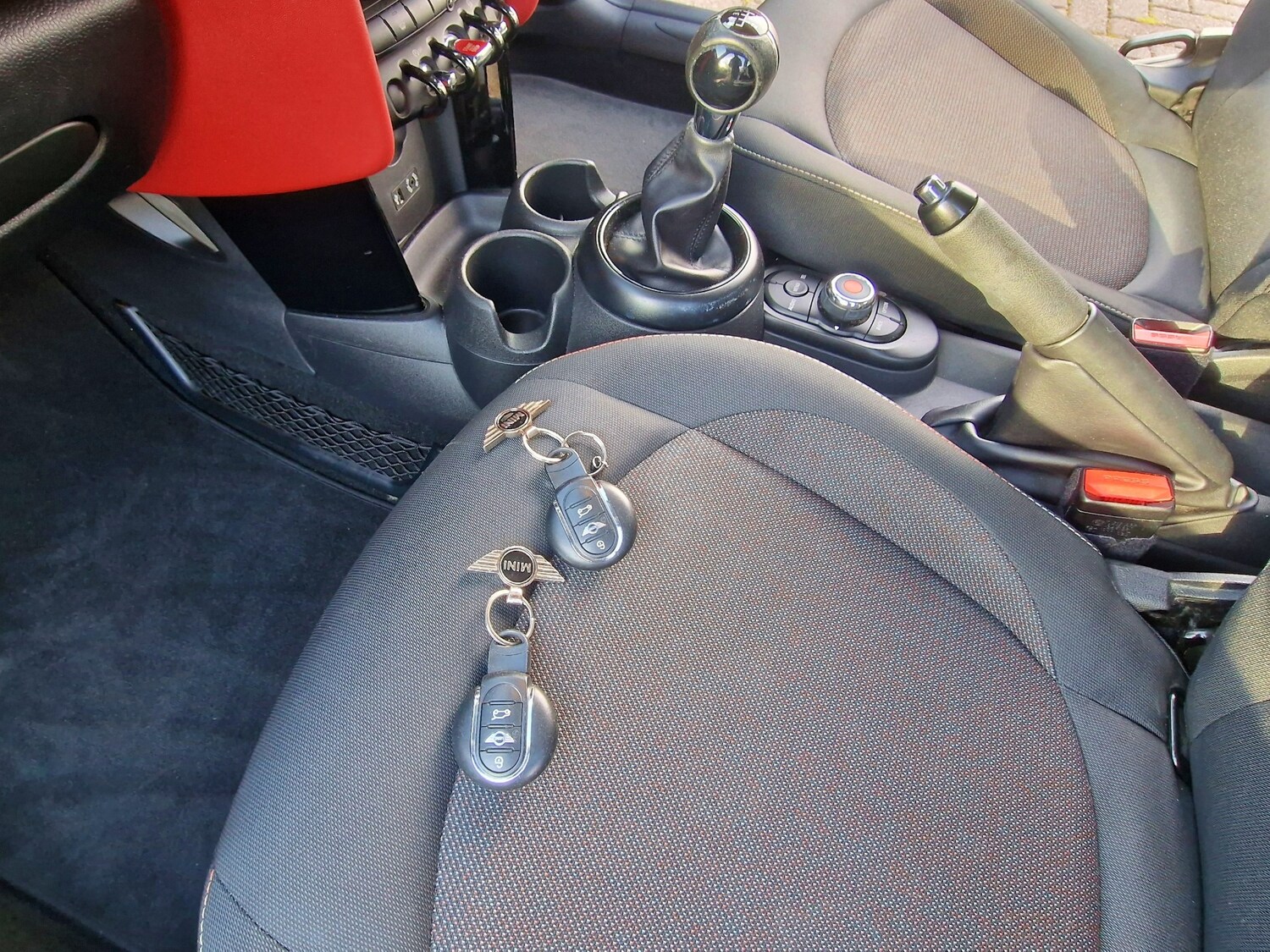 Used MINI Hatch 2016 for sale - 75944254: Photo 28