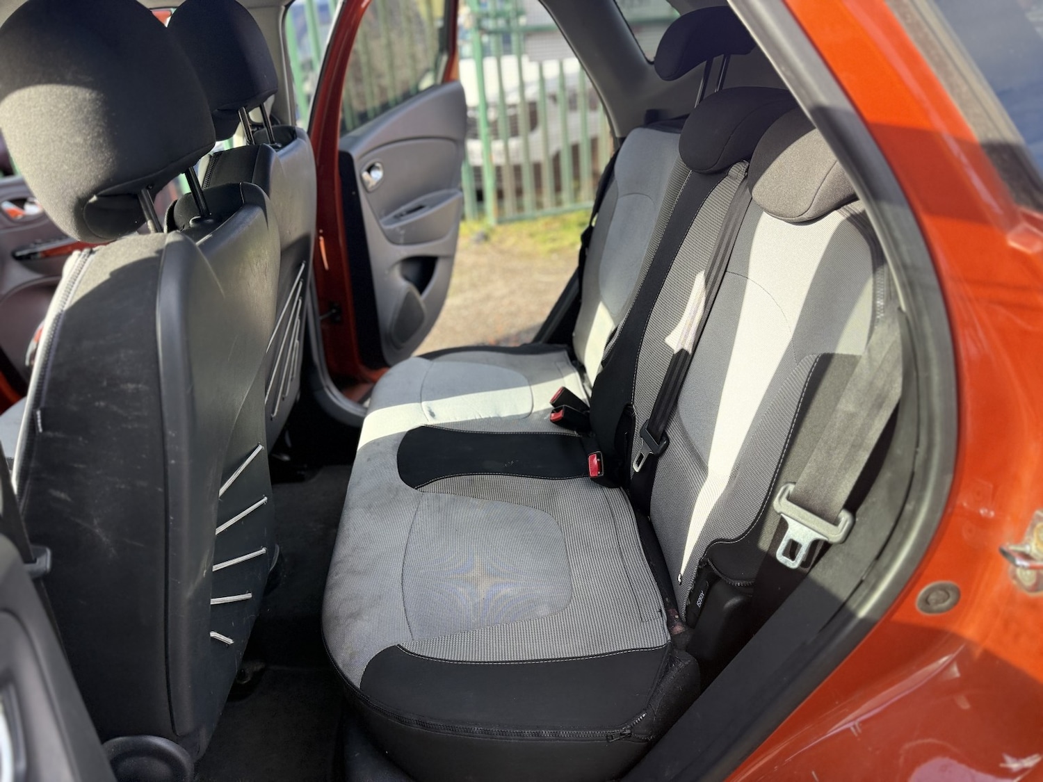Used Renault Captur 2014 for sale - 77639207: Photo 10