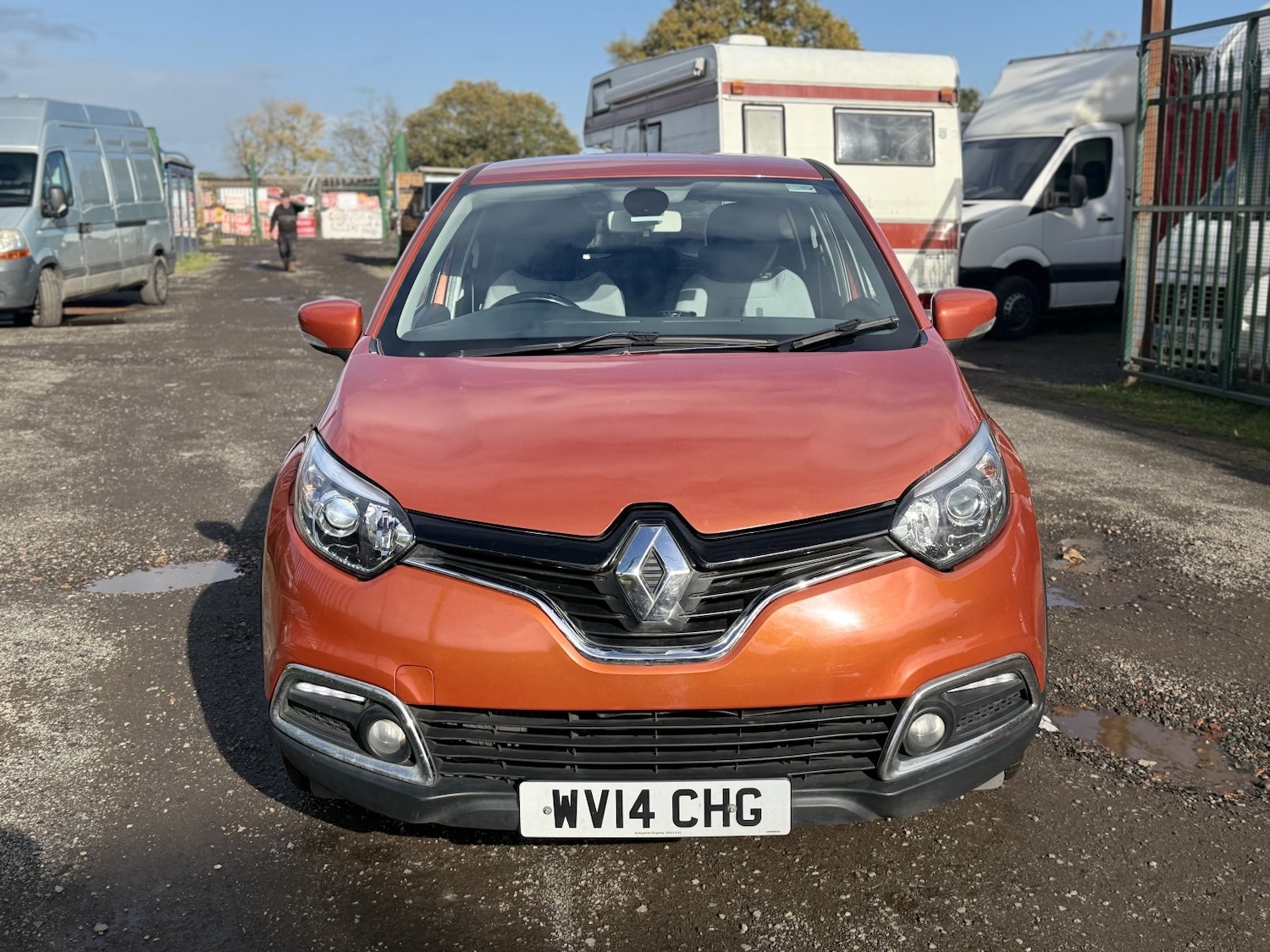 Used Renault Captur 2014 for sale - 77639207: Photo 6