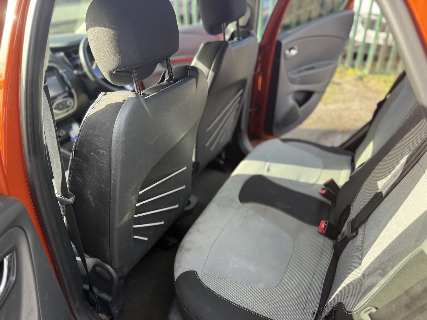 Used Renault Captur 2014 for sale - 77639207: Photo 7