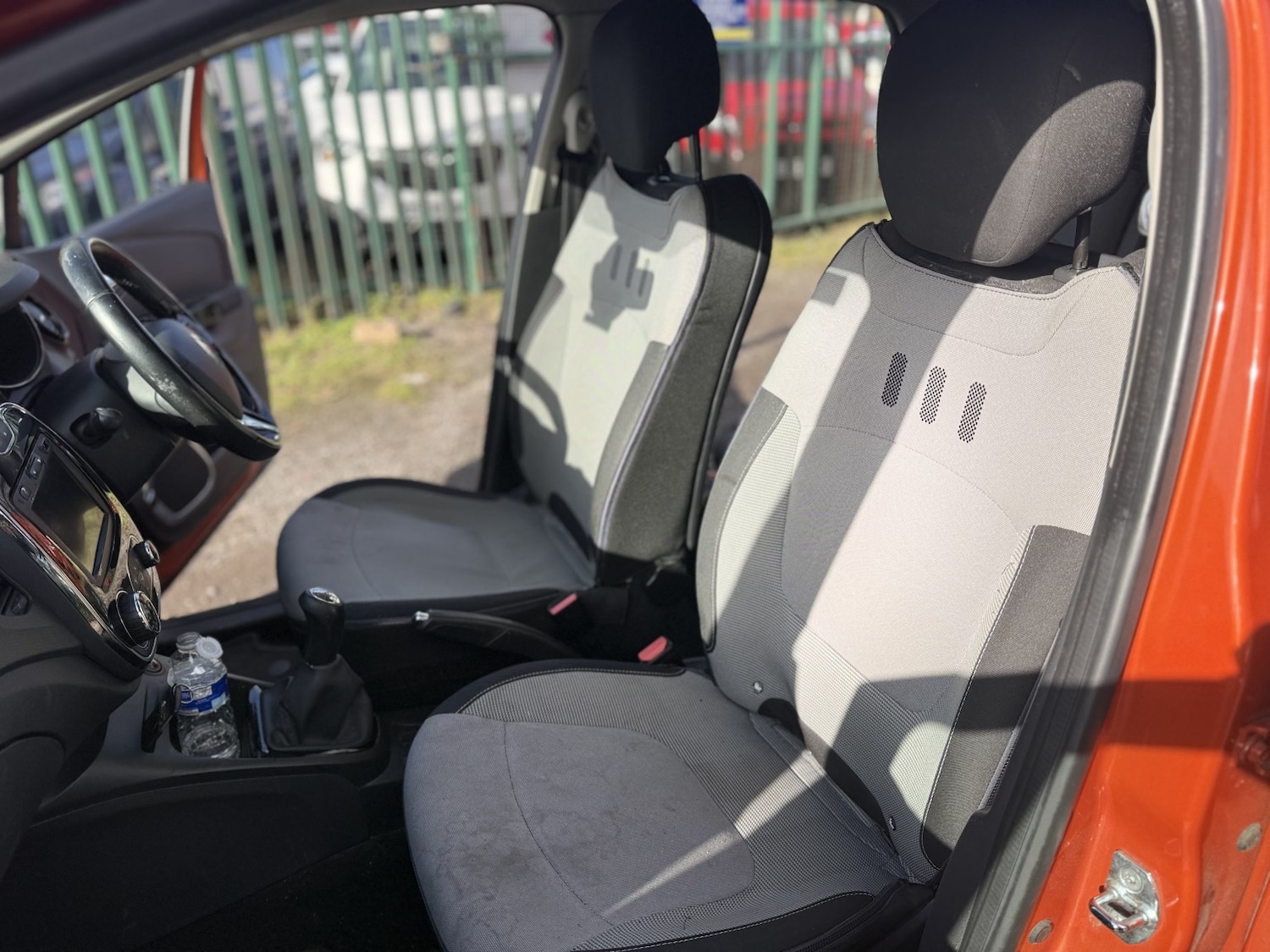 Used Renault Captur 2014 for sale - 77639207: Photo 9