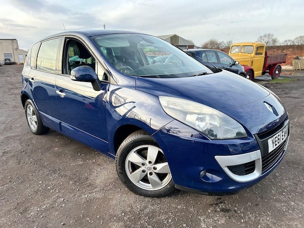 Used Renault Scenic 2011 for sale - 74774803: Photo 1