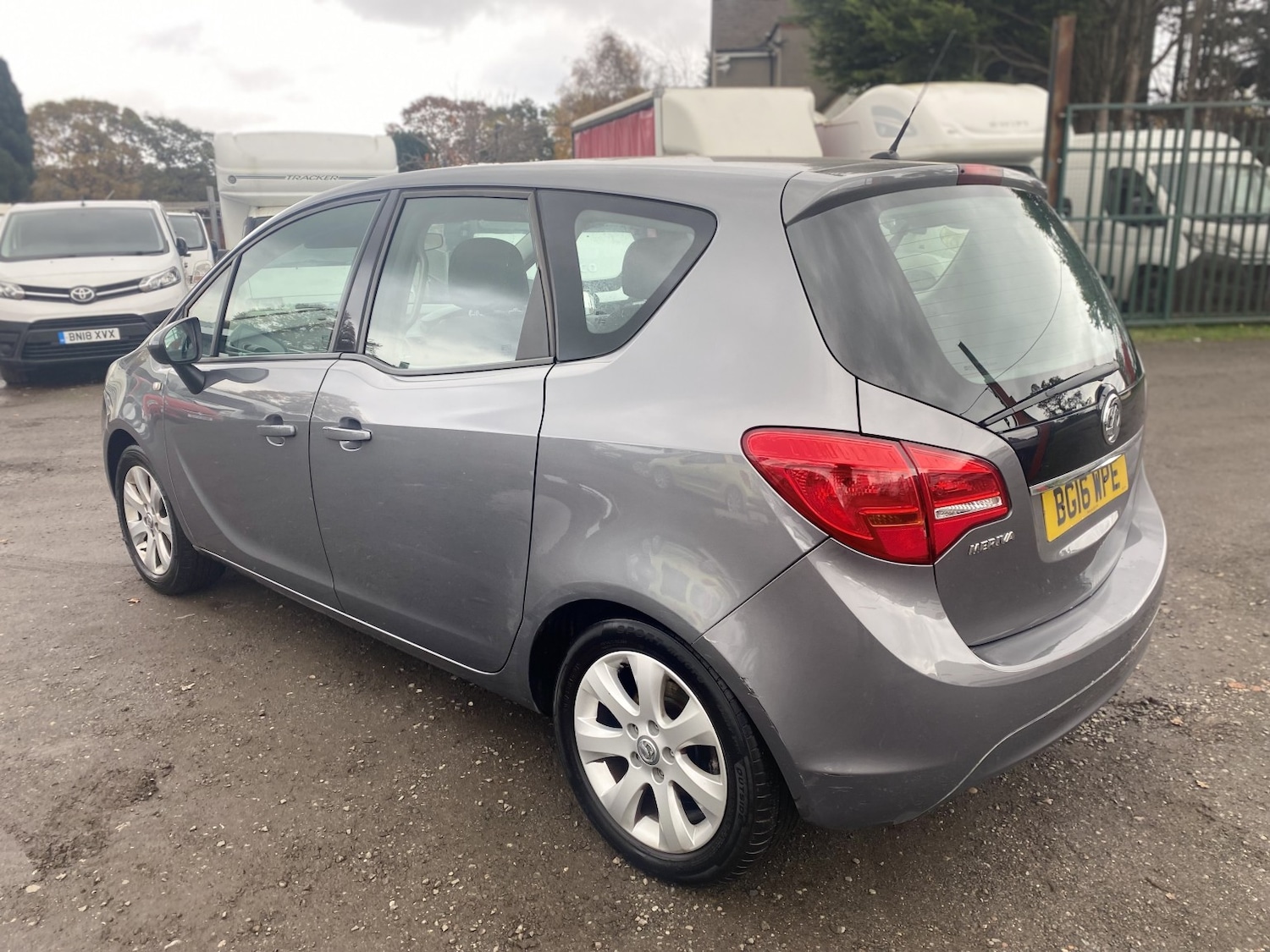Used Vauxhall Meriva 2016 for sale - 77639222: Photo 5