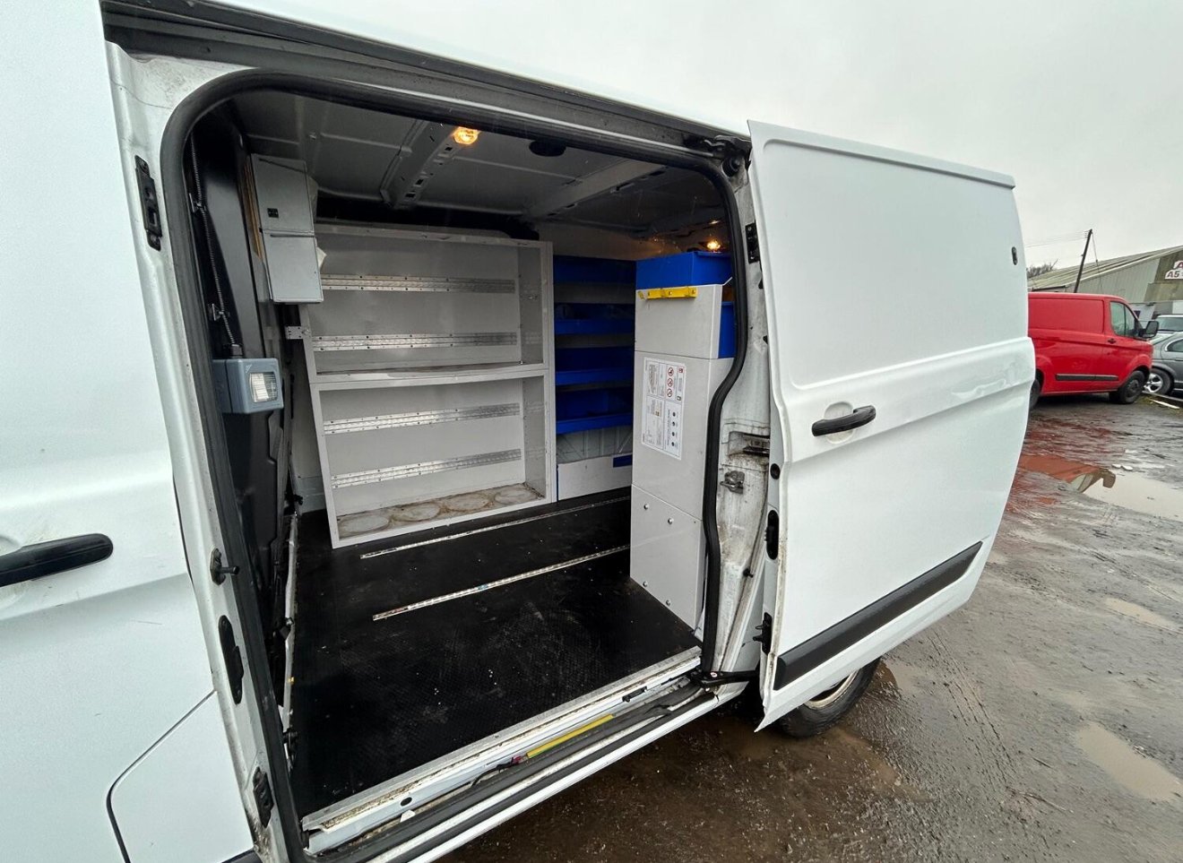 Used Ford Transit Custom 2017 for sale - 74530711: Photo 10