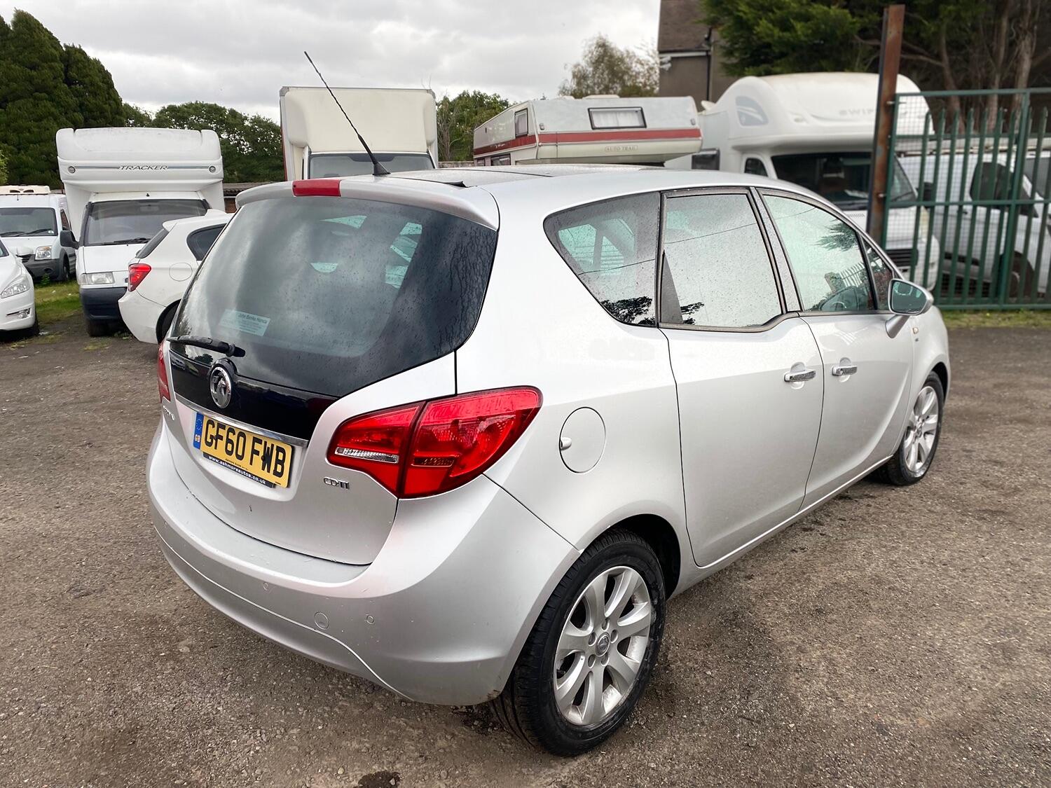 Used Vauxhall Meriva 2010 for sale - 77639157: Photo 4
