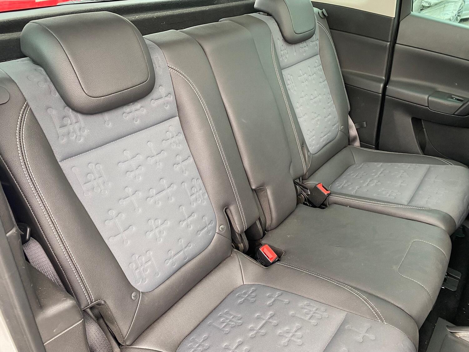 Used Vauxhall Meriva 2010 for sale - 77639157: Photo 8