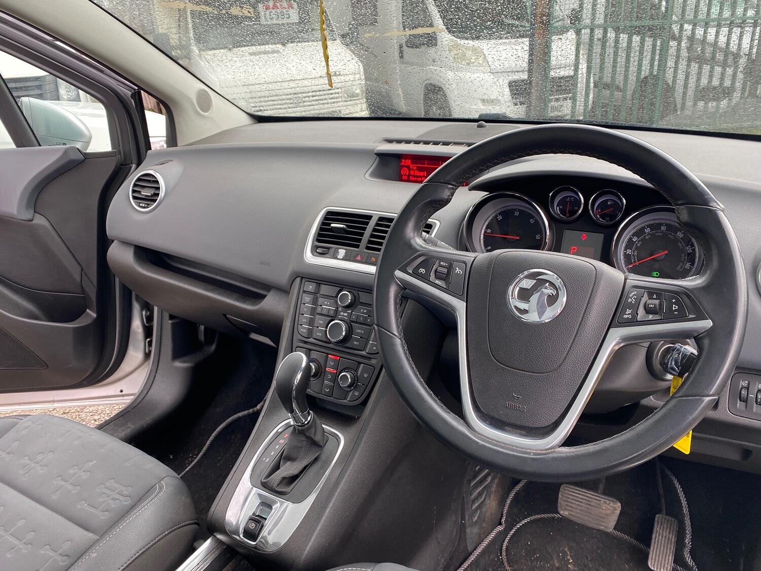 Used Vauxhall Meriva 2010 for sale - 77639157: Photo 9