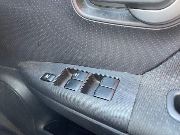 Used Nissan Note 2013 for sale - 73531145: Photo 14