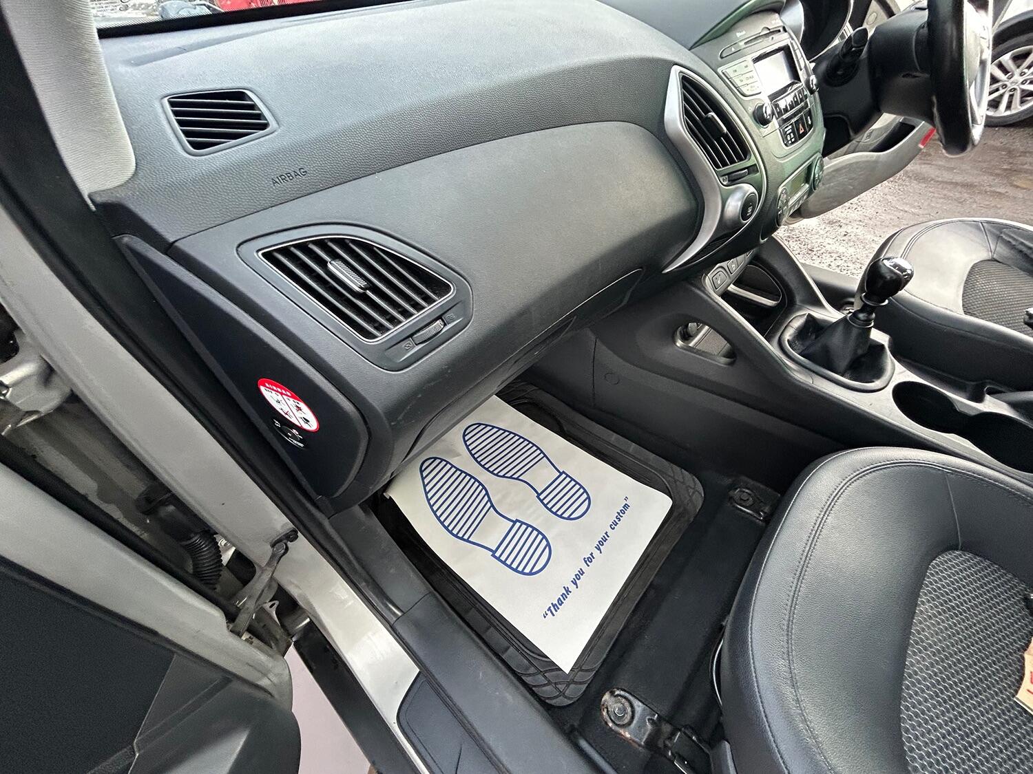 Used Hyundai Ix35 2010 for sale - 76793523: Photo 17