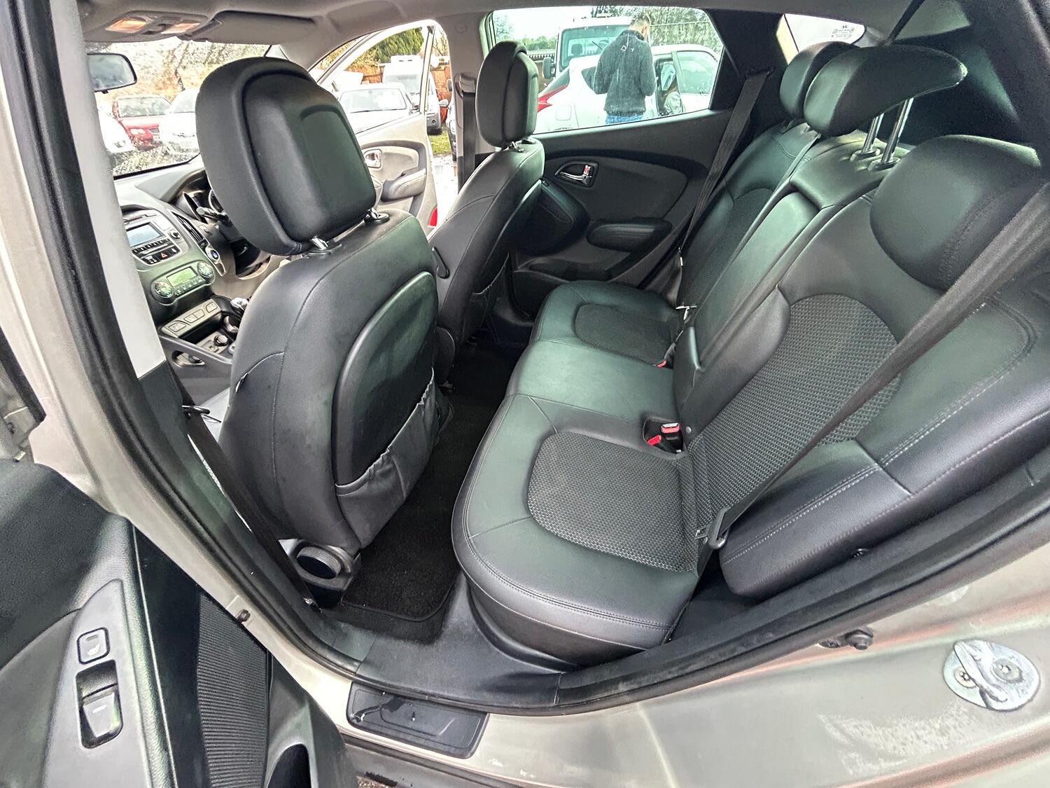 Used Hyundai Ix35 2010 for sale - 76793523: Photo 20