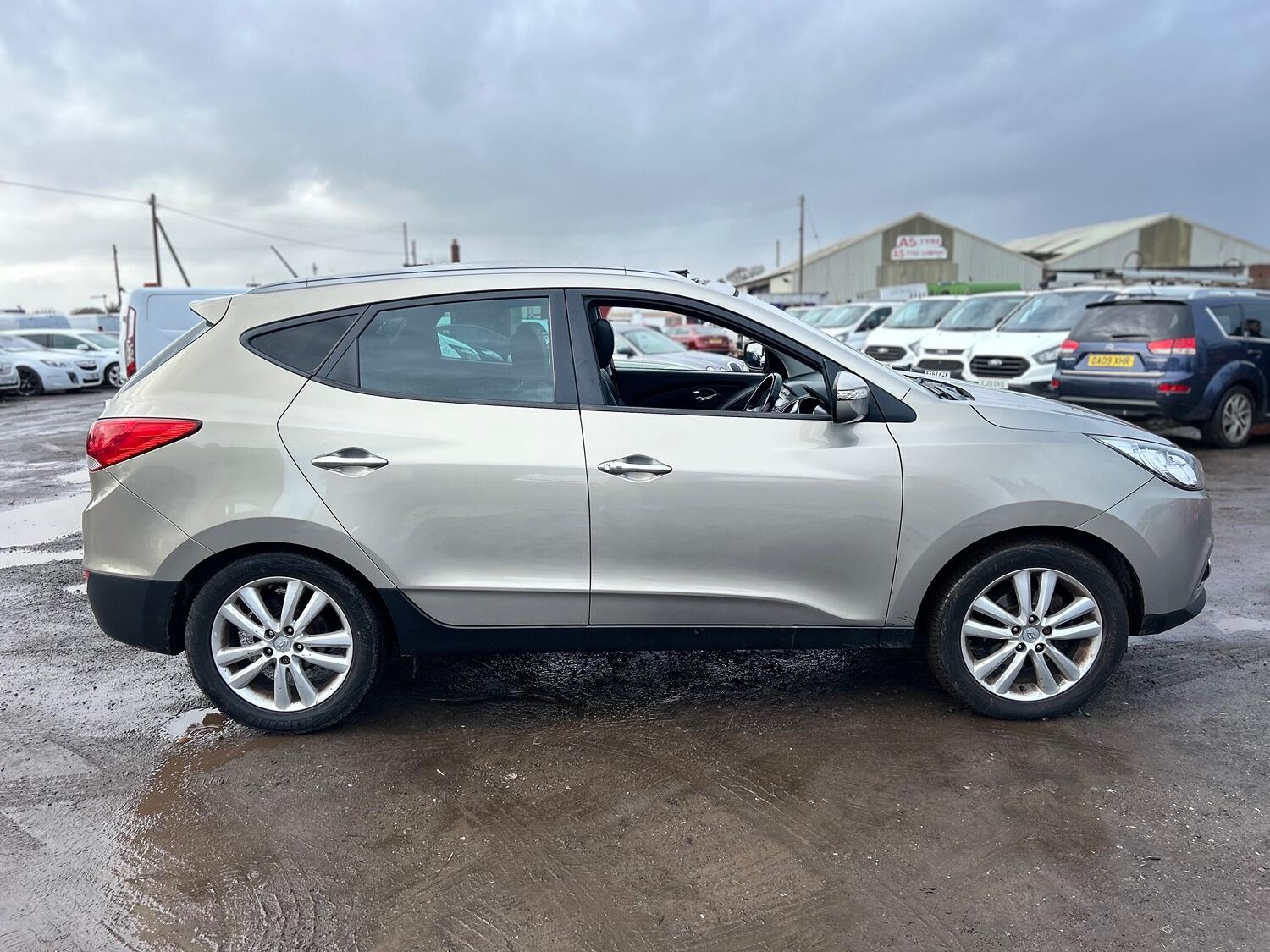 Used Hyundai Ix35 2010 for sale - 76793523: Photo 4